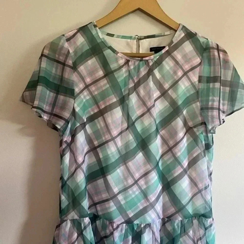 Ann Taylor Plaid Dress - Picture 5 of 13